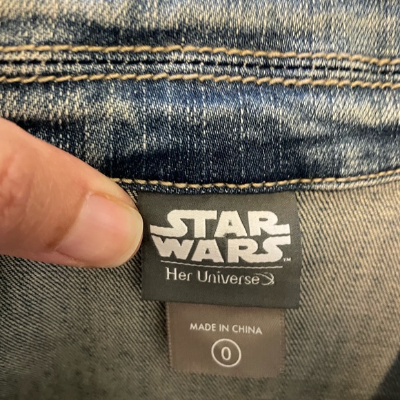 Her Universe Star Wars Denim Jacket - Picture 2 of 11
